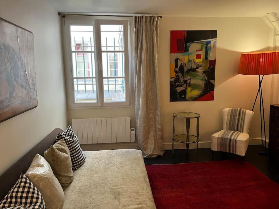 Tranquillite, Vue Sur Jardin, Emplacement Ideal Appartement Parijs
